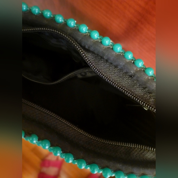 Beaded Handbag - Picture 4 of 6